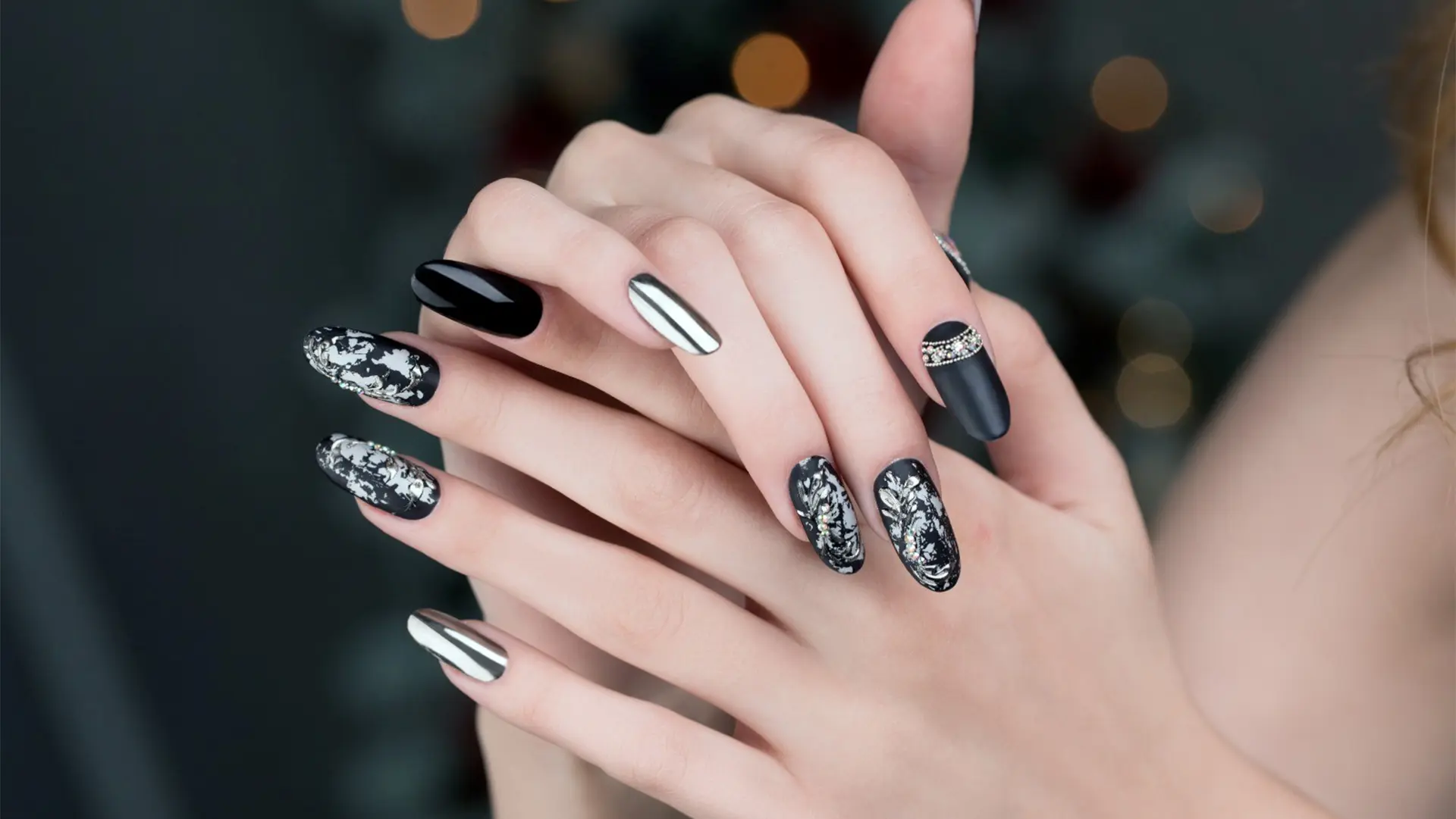 Balçova Protez Tırnak